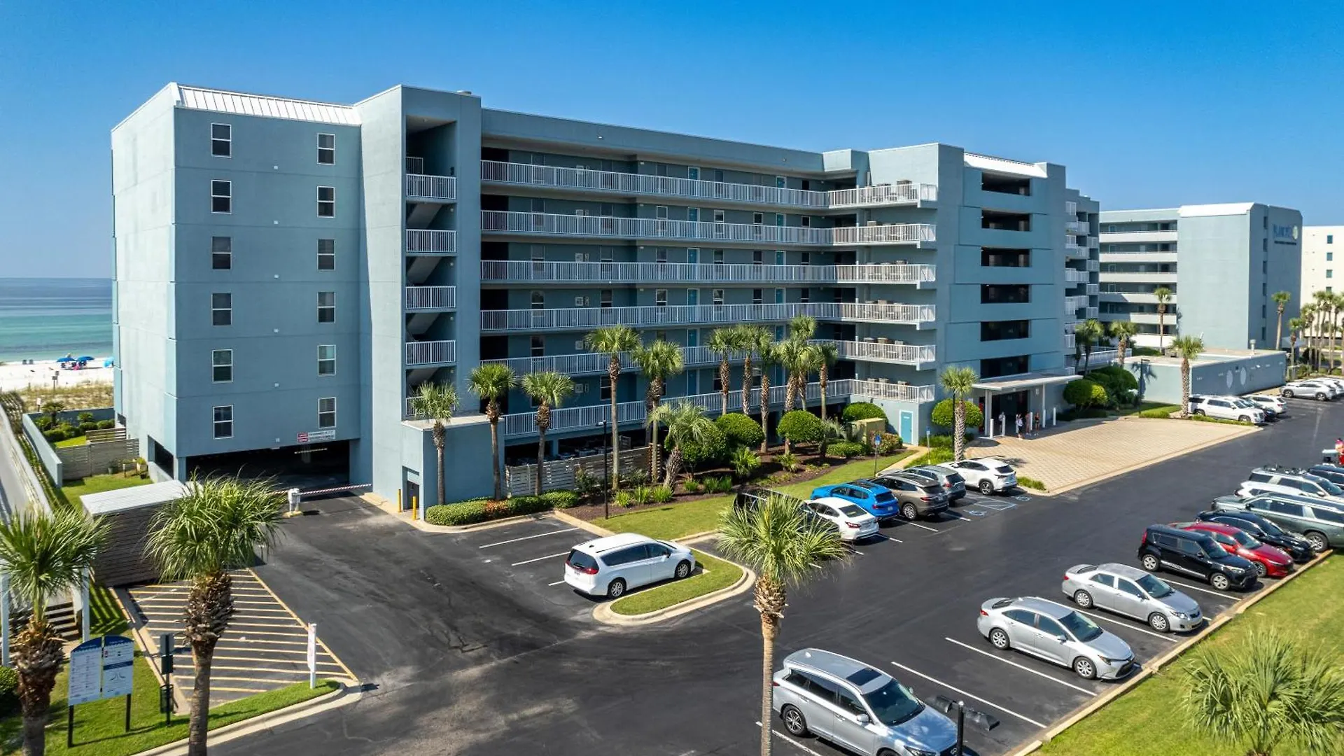 Sandpiper Cove 4133- By Holiday Isle Properties Destin